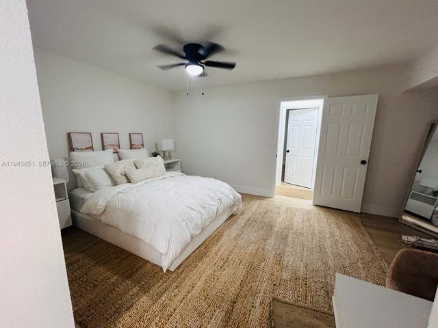 6330 SW 34th St, Miami, FL 33155