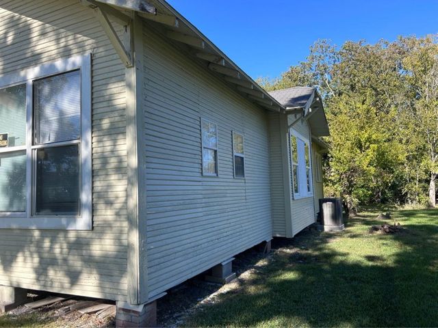 1925 11th Street, Port Arthur, TX 77640