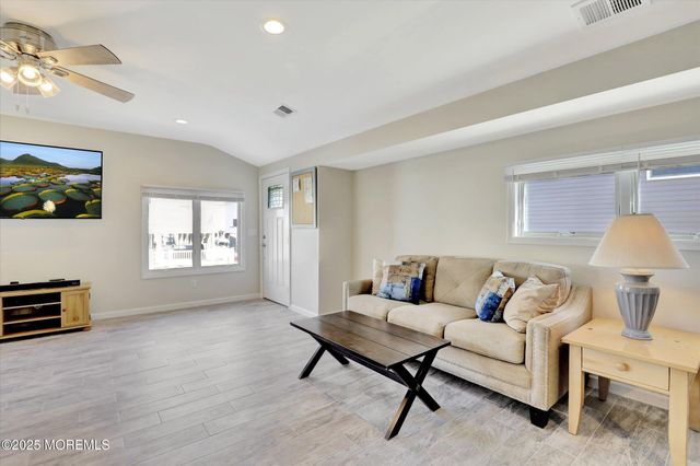 208 Mallard Lane, Lavallette, NJ 08735