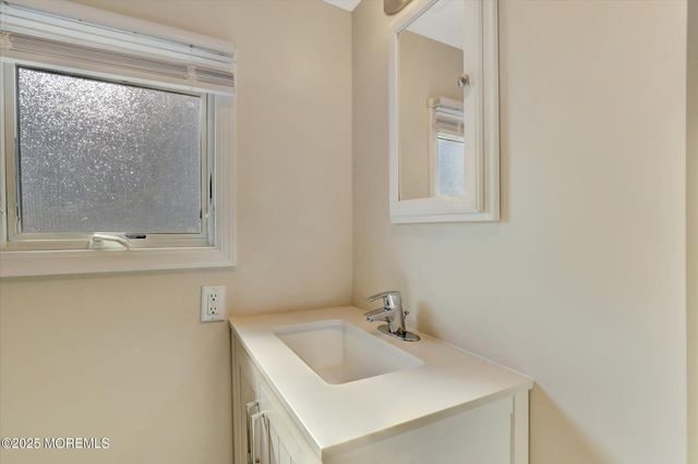 208 Mallard Lane, Lavallette, NJ 08735