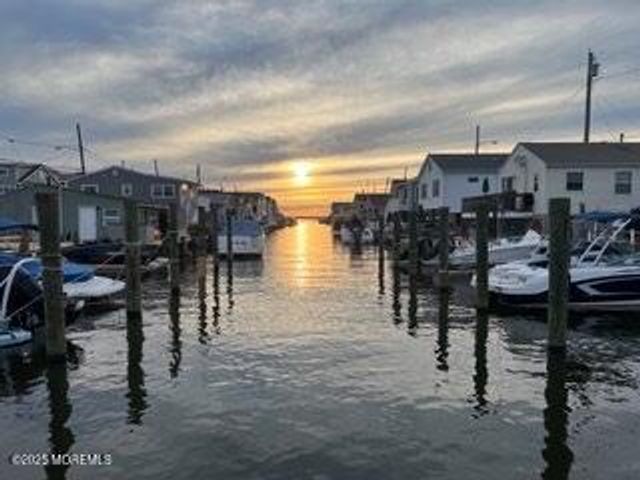 208 Mallard Lane, Lavallette, NJ 08735