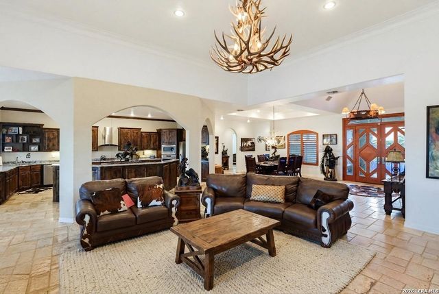 7193 OLD TALLEY RD, San Antonio, TX 78253
