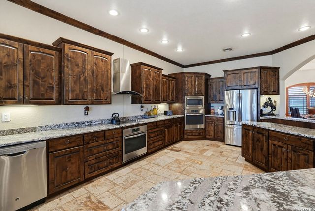 7193 OLD TALLEY RD, San Antonio, TX 78253