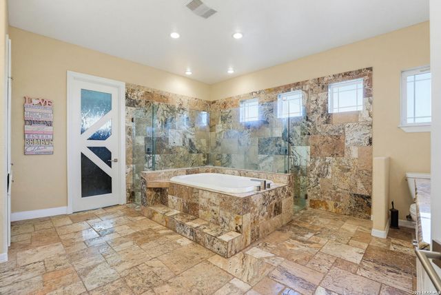 7193 OLD TALLEY RD, San Antonio, TX 78253