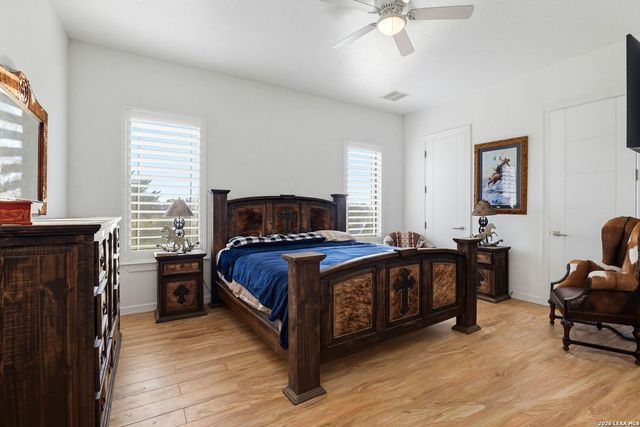 7193 OLD TALLEY RD, San Antonio, TX 78253