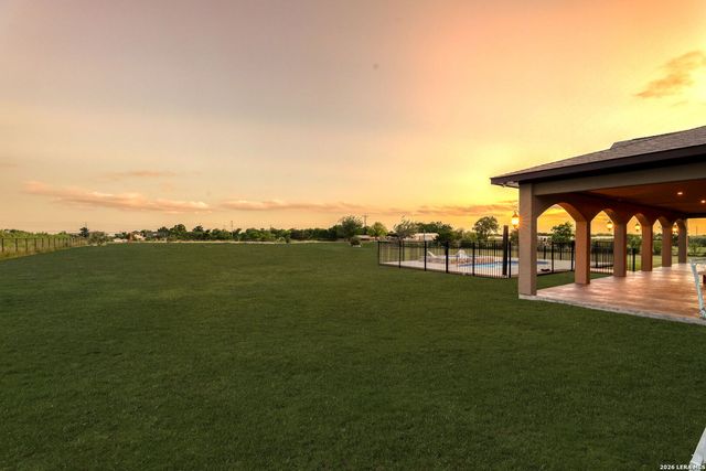 7193 OLD TALLEY RD, San Antonio, TX 78253