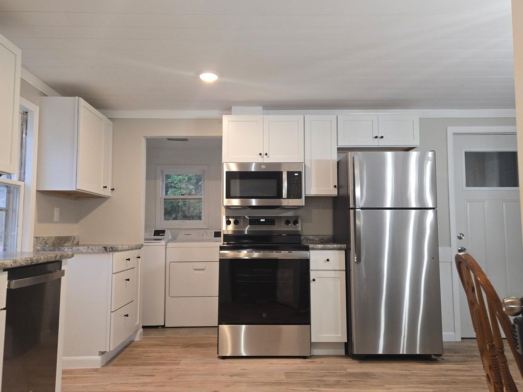 901 S 6th Street, Princeton, MN 55371 — photo 3