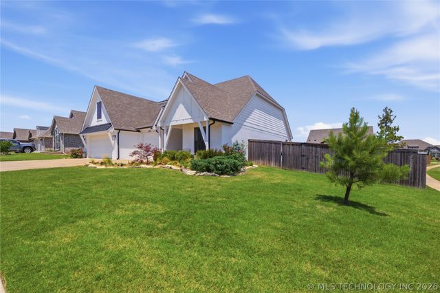 2601 W 115th Street S, Jenks, OK 74037