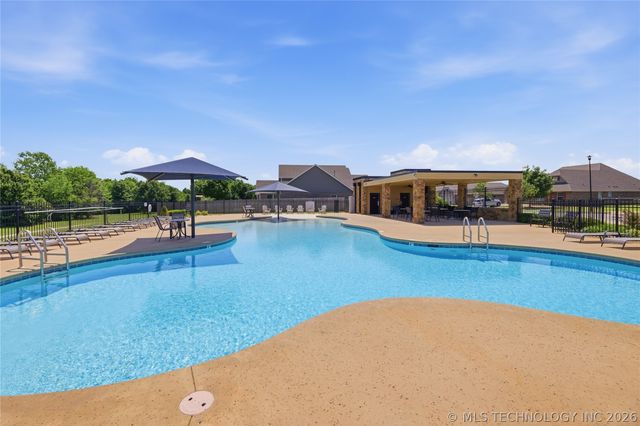 2601 W 115th Street S, Jenks, OK 74037