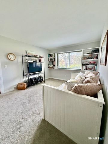 377 Piute Lane A, Stratford, CT 06614