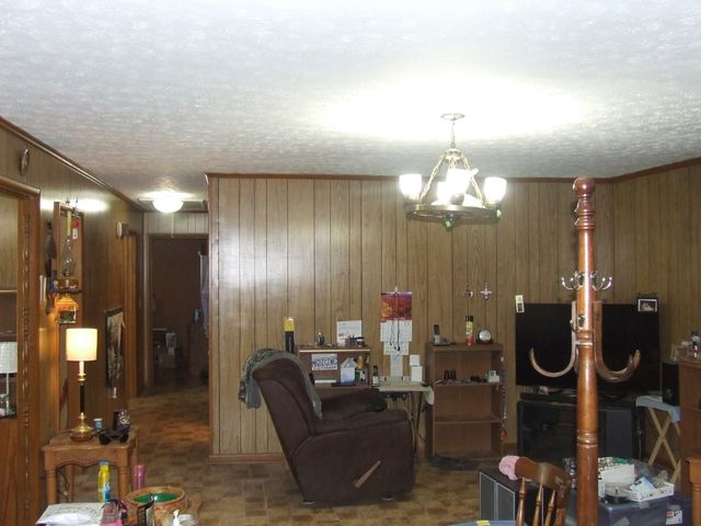 63 Sneed Rd, Mcminnville, TN 37110