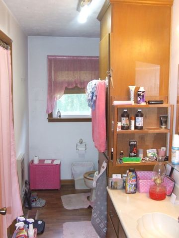 63 Sneed Rd, Mcminnville, TN 37110