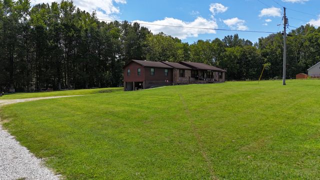 63 Sneed Rd, Mcminnville, TN 37110