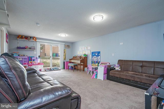 10617 GREEN MOUNTAIN CIR, Columbia, MD 21044