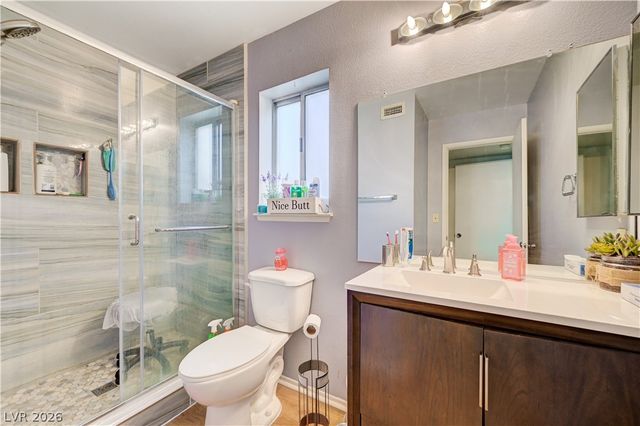 7141 Shadow Crest Drive, Las Vegas, NV 89119