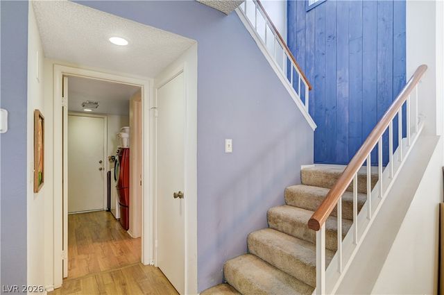 7141 Shadow Crest Drive, Las Vegas, NV 89119