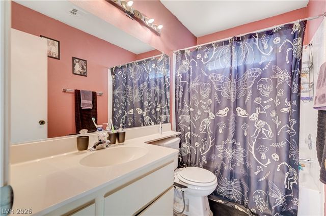 7141 Shadow Crest Drive, Las Vegas, NV 89119