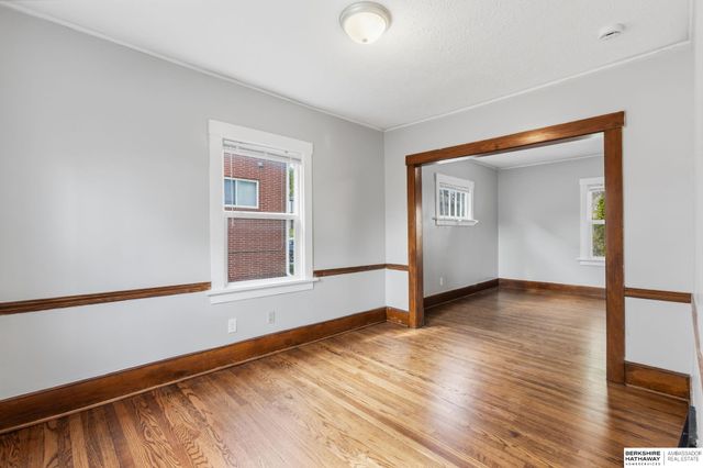 825-827 N 47th Street, Omaha, NE 68132