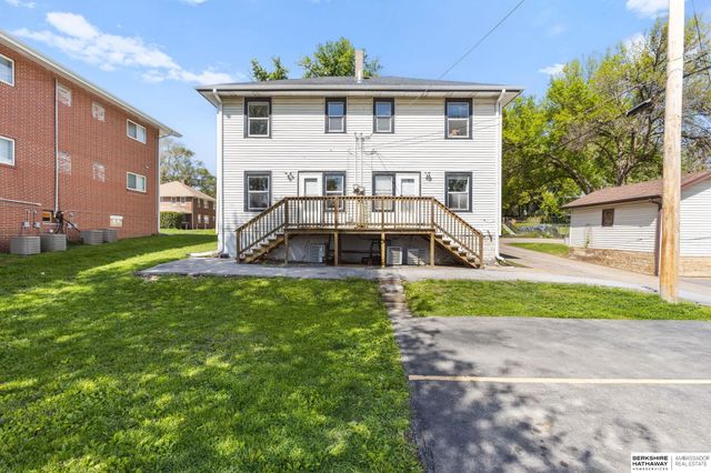825-827 N 47th Street, Omaha, NE 68132