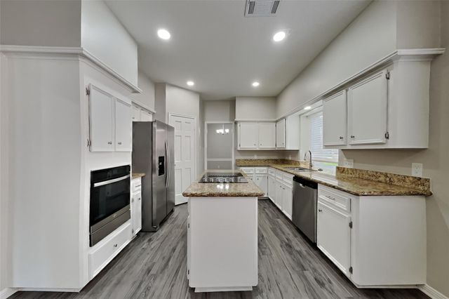 12127 Rocky Lake Drive, Houston, TX 77070