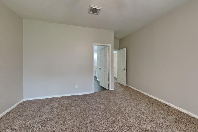 12127 Rocky Lake Drive, Houston, TX 77070