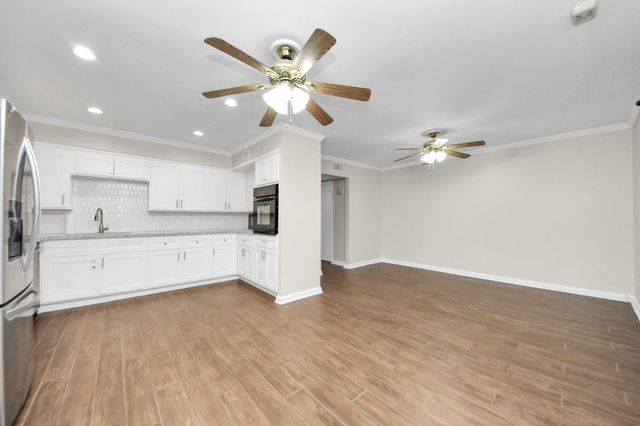 8234 Fondren Road 8234, Houston, TX 77074