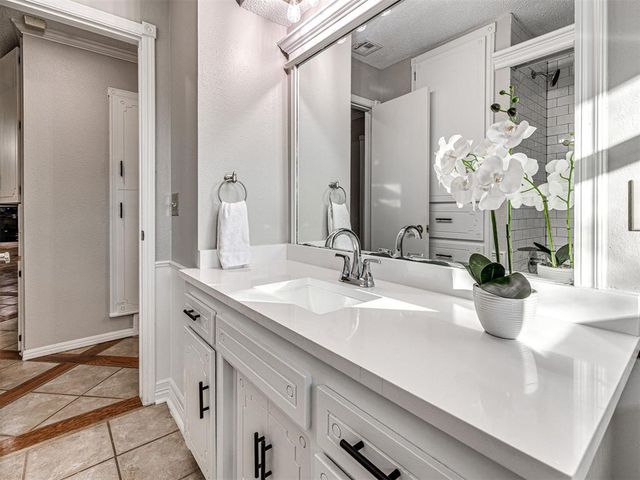 1300 Briarwood Drive, Edmond, OK 73034