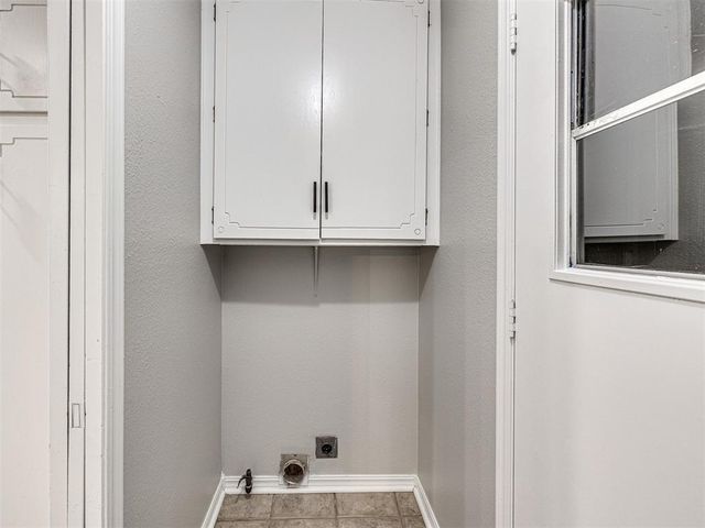 1300 Briarwood Drive, Edmond, OK 73034