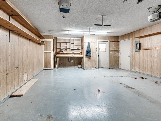 1300 Briarwood Drive, Edmond, OK 73034