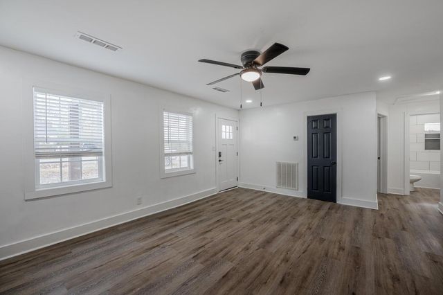 240 Hollywood Drive, Rossville, GA 30741