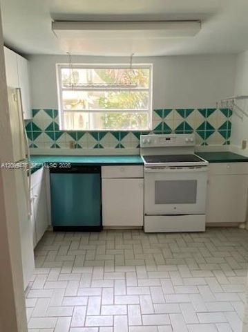 1211 Pennsylvania Avenue B1, Miami Beach, FL 33139