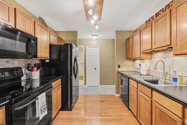 6015 Augusta Court, Holly Twp, MI 48439