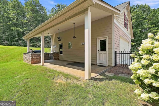 70 Double Creek Court, Senoia, GA 30276