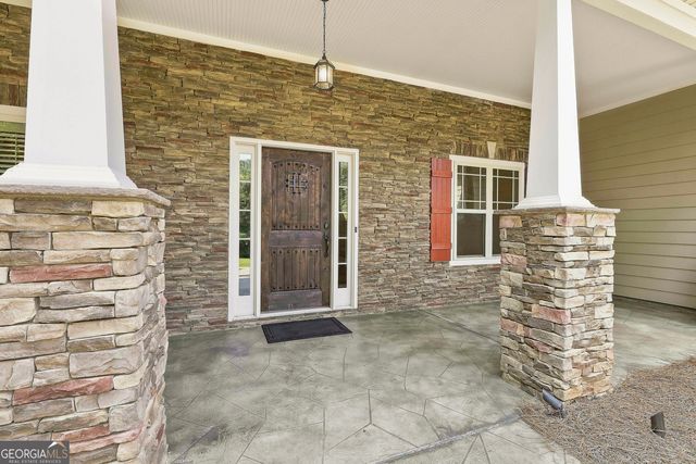 70 Double Creek Court, Senoia, GA 30276