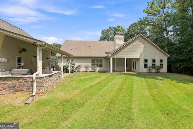 70 Double Creek Court, Senoia, GA 30276