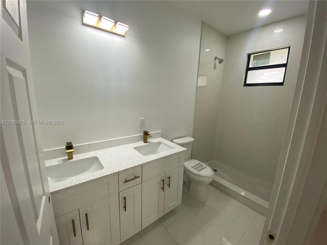 1851 Wilmington St, Opa-locka, FL 33054