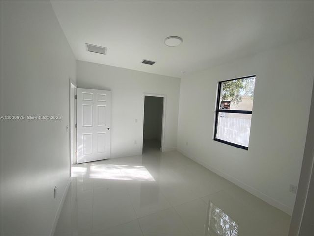 1851 Wilmington St, Opa-locka, FL 33054