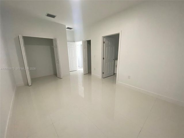 1851 Wilmington St, Opa-locka, FL 33054