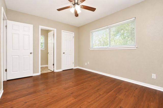 922 Bacliff Drive, Bacliff, TX 77518