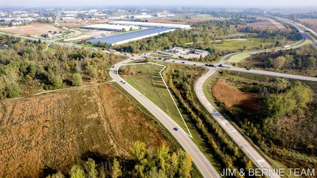 730 E 64th Street, Holland City, MI 49423