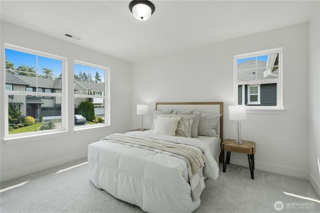 12507 79th Ave NE, Kirkland, WA 98034