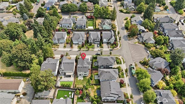 12507 79th Ave NE, Kirkland, WA 98034