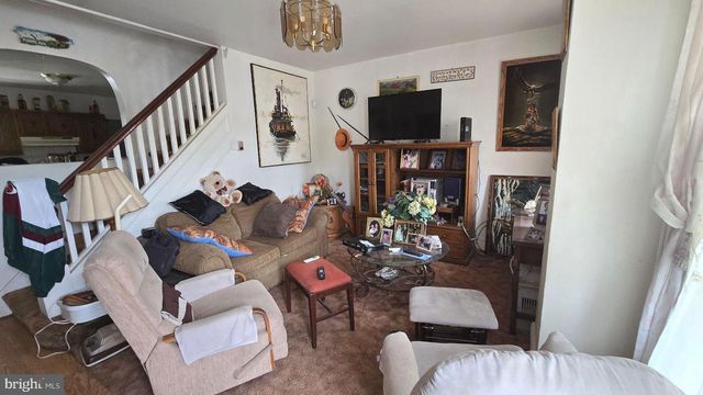 18 DAYMOND ST, Trenton, NJ 08611