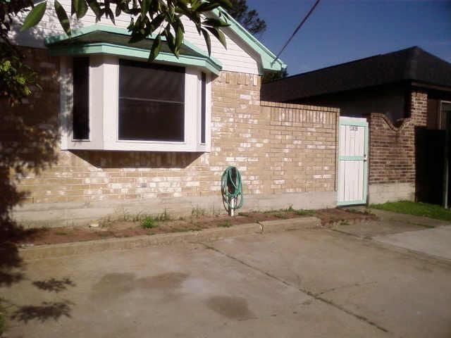 13835 Northlake NE, Houston, TX 77049