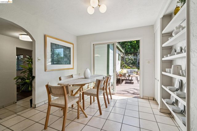 6120 N Arlington Blvd, San Pablo, CA 94806