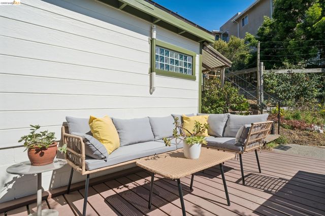 6120 N Arlington Blvd, San Pablo, CA 94806