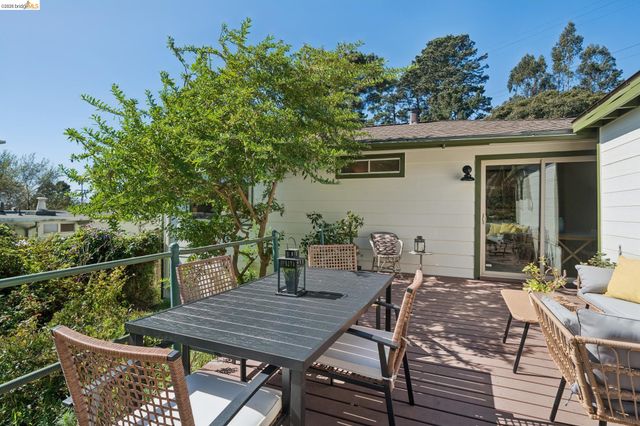 6120 N Arlington Blvd, San Pablo, CA 94806