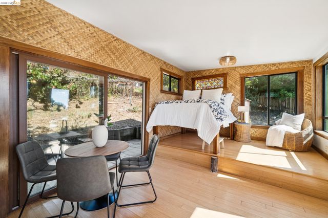 6120 N Arlington Blvd, San Pablo, CA 94806