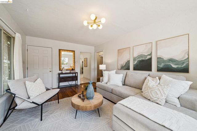 6120 N Arlington Blvd, San Pablo, CA 94806