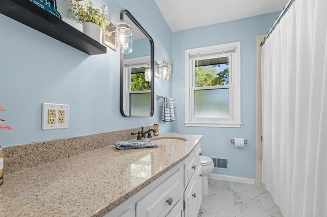 3834 Dennis Lane, White Bear Lake, MN 55110